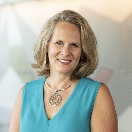 Headshot photo of Rachel Fitch