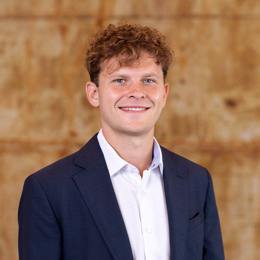 Headshot photo of RJ Mroz
