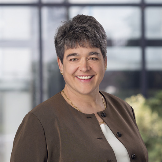 Headshot photo of Cynthia Paul 