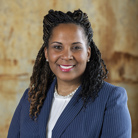 Headshot photo of Michelle Thompson